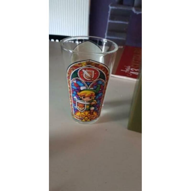 Legend of Zelda lamp en drinkglas
