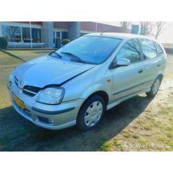 Nissan Almera Tino 1.8 automaat (bj 2005)