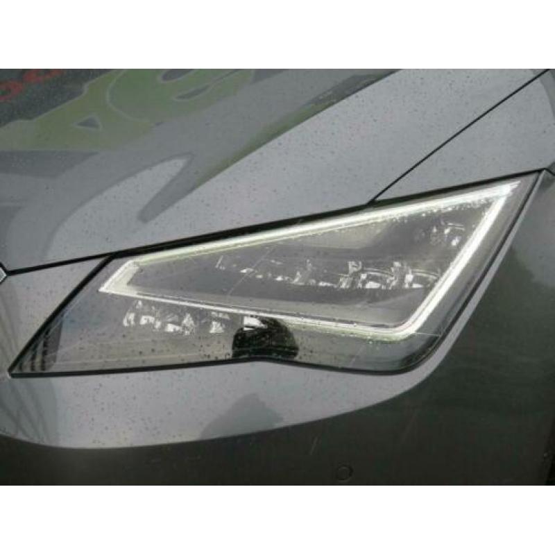 SEAT Leon ST 1.6 TDI Ecomotive Lease Sport Trekhaak Leder/Al