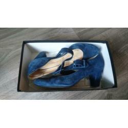 Blauwe suède pumps maat 39