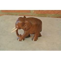 Kersenhouten Beeld Olifant(Kalfje)