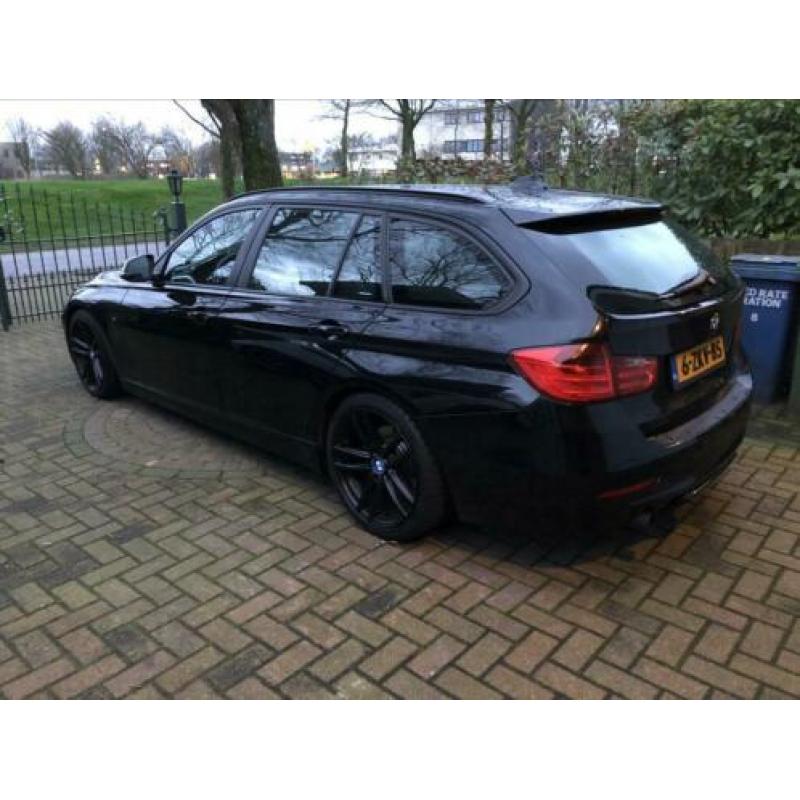 BMW 3-Serie 2.0 316D 190pk Touring 2013 Zwart