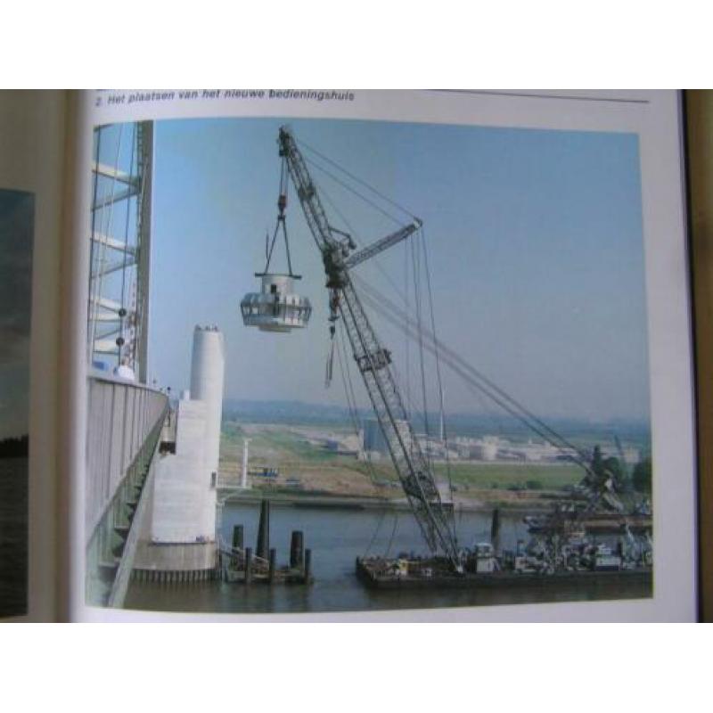Rotterdam. De triomftocht van de brienenoord