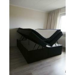 Boxspring 160x200 met opbergbox