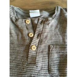 Zomerse onesie maat 86