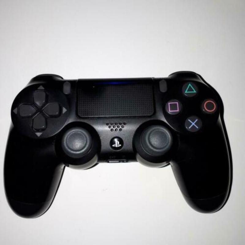 Play Station 4 PRO