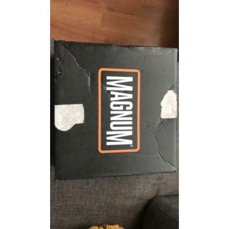 Magnum schoenen maat 44 nieuw uit doos