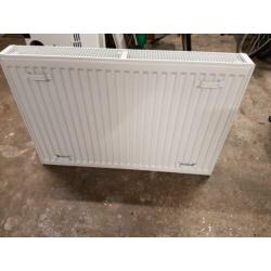 thermrad cpmpact-4 plus, type 22, 600 hoog x 900 breed
