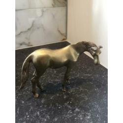 2 Paarden beelden messing 12 en 15 cm hoog