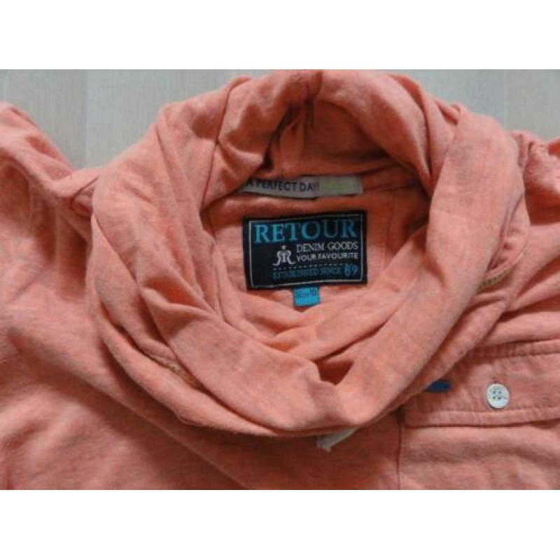 Retour t-shirt oranje maat 10 = 140