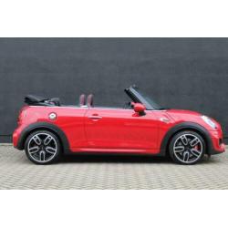 MINI Cabrio John Cooper Works Chili + Wired (bj 2016)