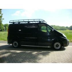 Opel VIVARO 2.0 dci lengte1 hoogte 1