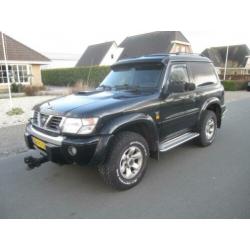 Nissan PATROL 4WD * 4X4 / Diff lock Airco Yountimer nette au