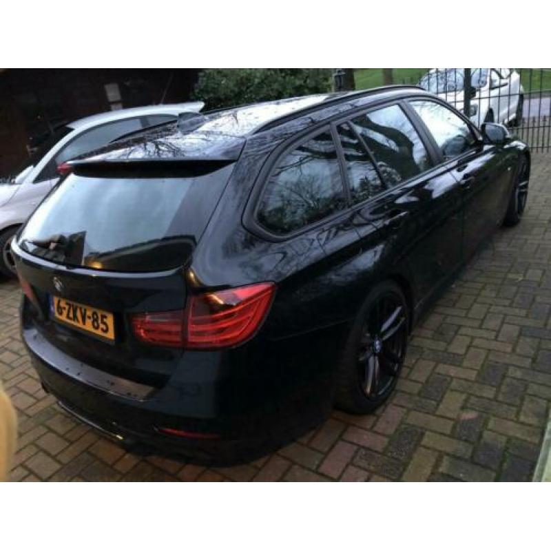 BMW 3-Serie 2.0 316D 190pk Touring 2013 Zwart