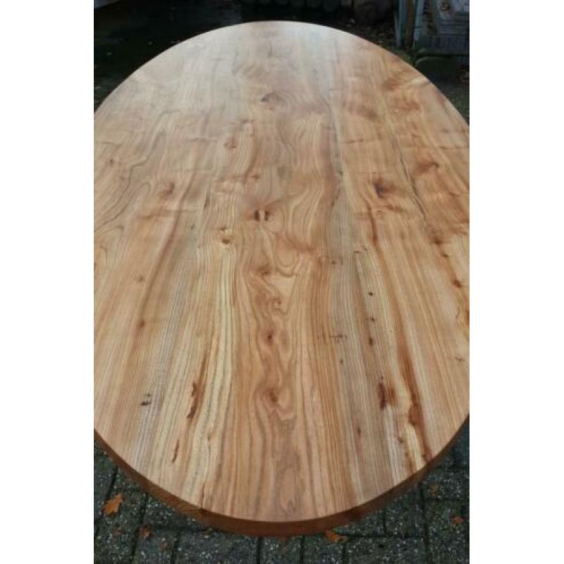 ovale tafel