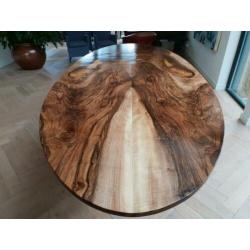 ovale tafel