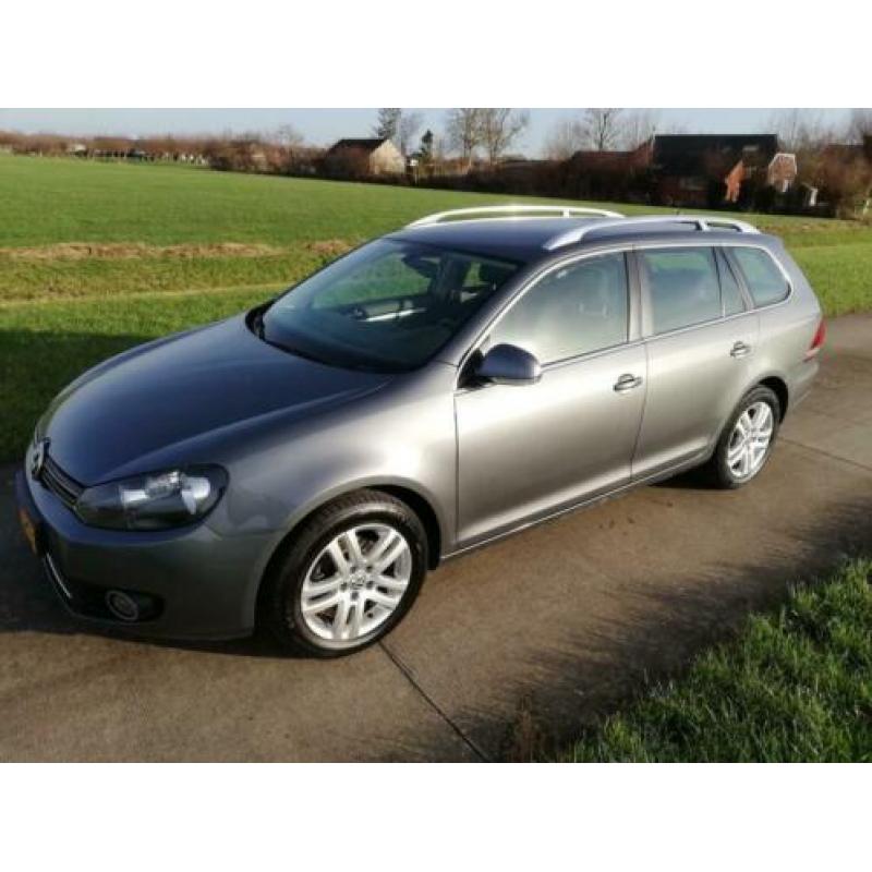 Volkswagen Golf Variant 1.6 TDI Highline BlueMotion