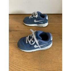 Nike air max maat 23,5 blauwe schoenen jongen