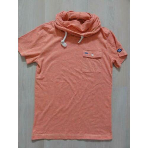 Retour t-shirt oranje maat 10 = 140