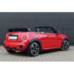 MINI Cabrio John Cooper Works Chili + Wired (bj 2016)