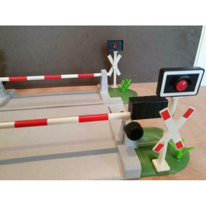 Playmobil trein 100% complete spoorwegovergang