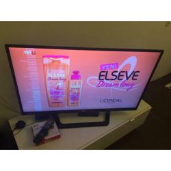 LG smart tv 42”-3D