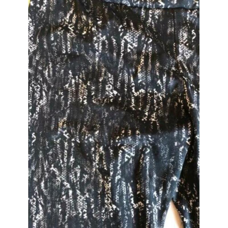 Ka116 zwart/wit legging maat M beetje gladde stof