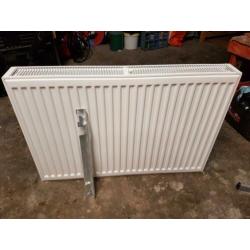 thermrad cpmpact-4 plus, type 22, 600 hoog x 900 breed