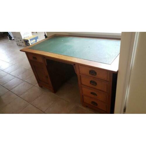 antiek frans bureau