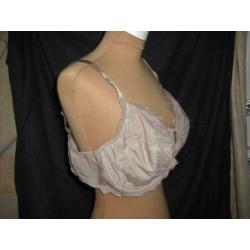 Chantelle beugelBH maat 100E 100 E