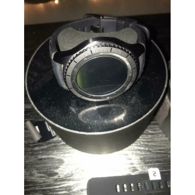 Samsung Galaxy S8 & Samsung Gear S3 Frontier