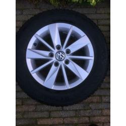 Complete set LM 15 inch originele VW velgen met banden