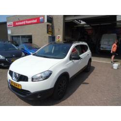 Nissan Qashqai+2 1.6 2WD 7 PERSOONS MET PDC