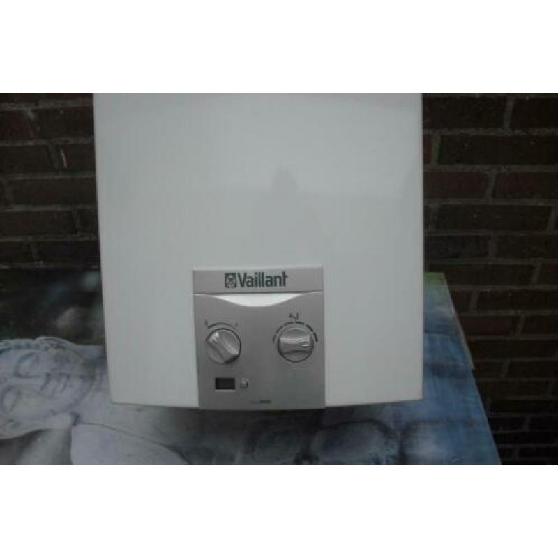badgeiser vaillant type MAG NL 14 O/O GXL als nieuw