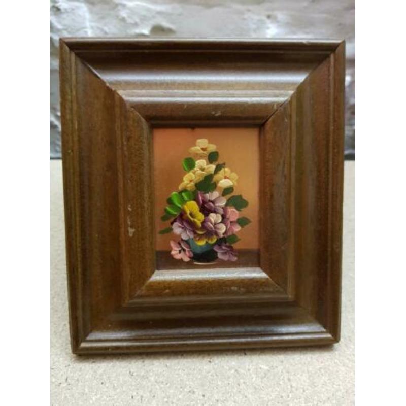 Schilderij - Brocante boeket bloemen in vaas - stilleven