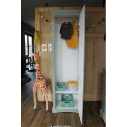 Brocante Babykamer / massief hout / vintage groen / uniek