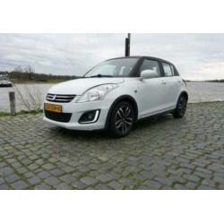 Sportieve Suzuki swift bj 2015 met navigatie! Bomvol opties!
