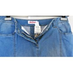 Fraaie jeansrok, merk John Baner. Maat 38/40