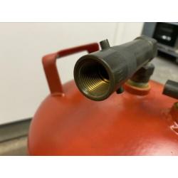 Zelf hervulbare gasfles lpg met Truma duo control