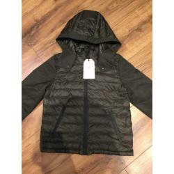 Winterjas van massimo dutti maat 9/10 NIEUW!