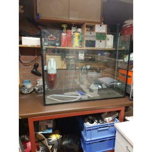 Apart aqaurium 94x72x28.5