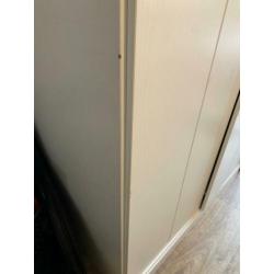 Houten kledingkast karwei woood 2 deurs wit