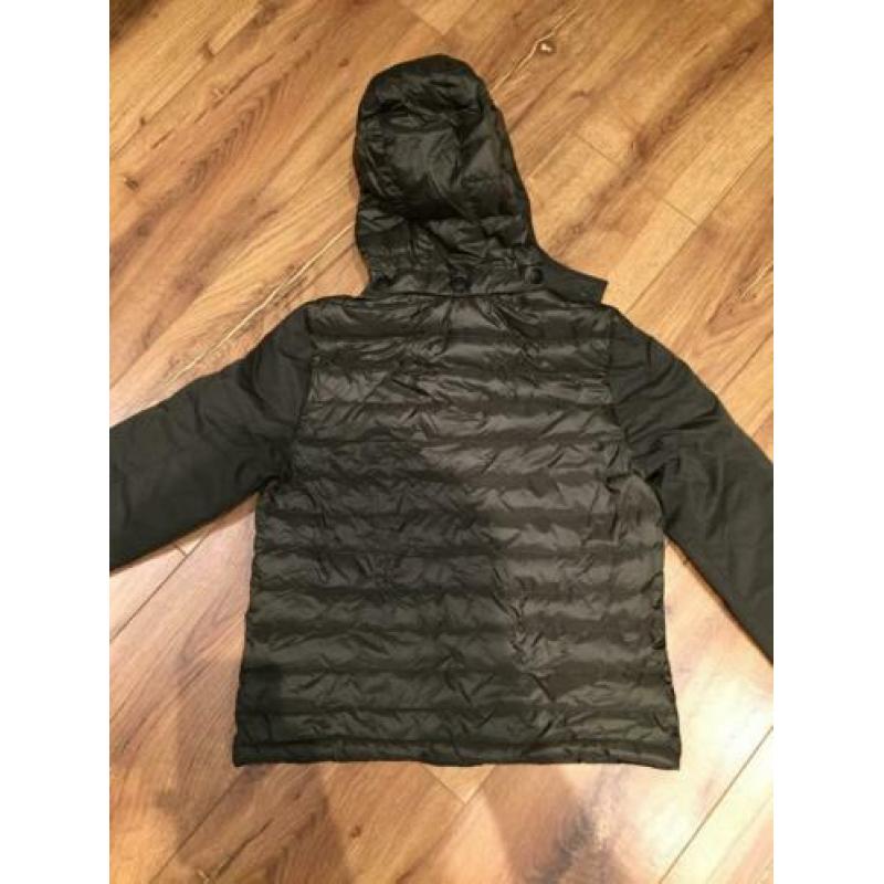 Winterjas van massimo dutti maat 9/10 NIEUW!