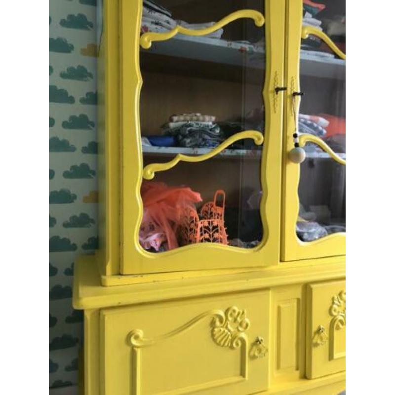 Brocante kast buffetkast servieskast queen ann