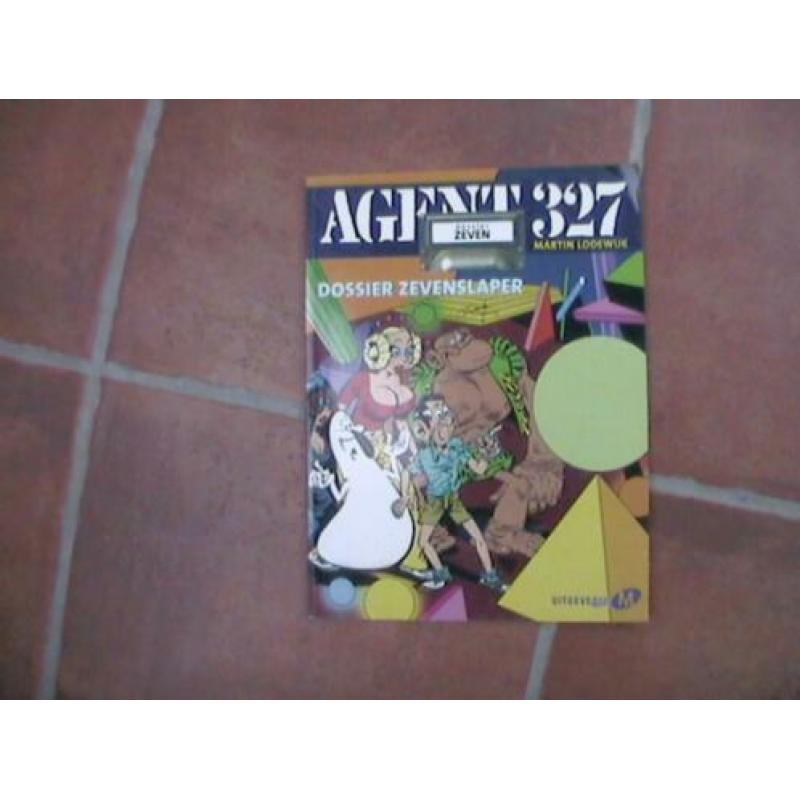 agent 327 nr 3-5-7-9 in mooie staat