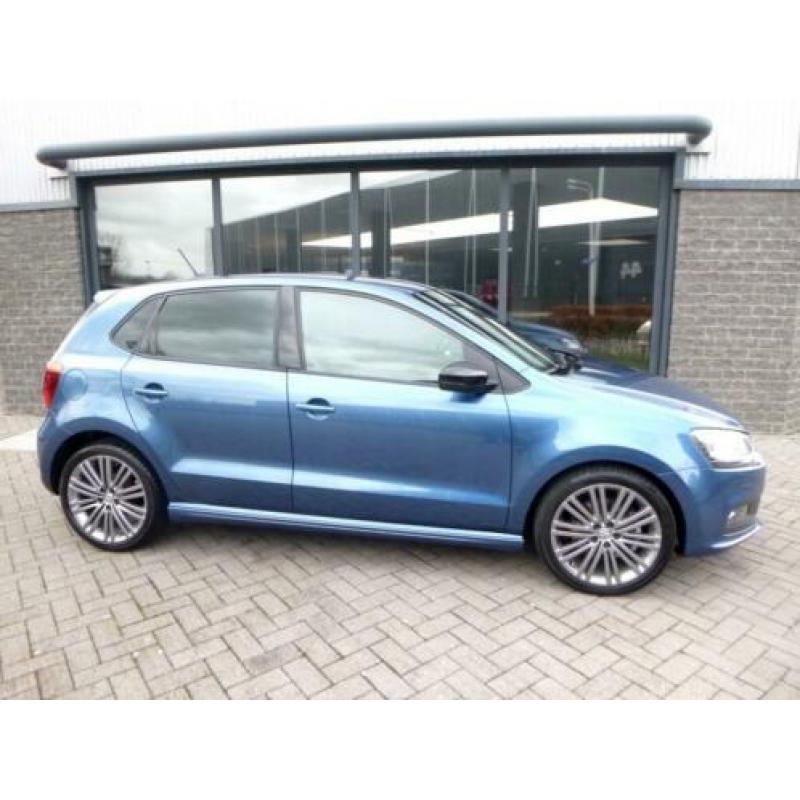 Volkswagen POLO 1.4 TSI BlueGT DSG Automaat + Led - Xenon