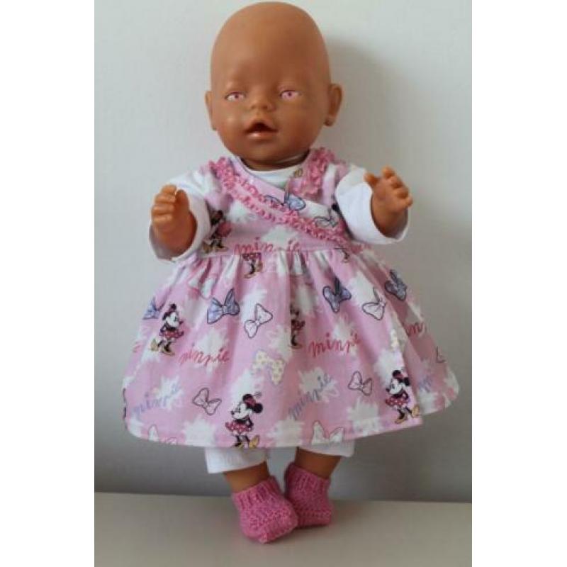 Poppenkleertjes voor de BB pop Overslagjurkje Minnie Mouse