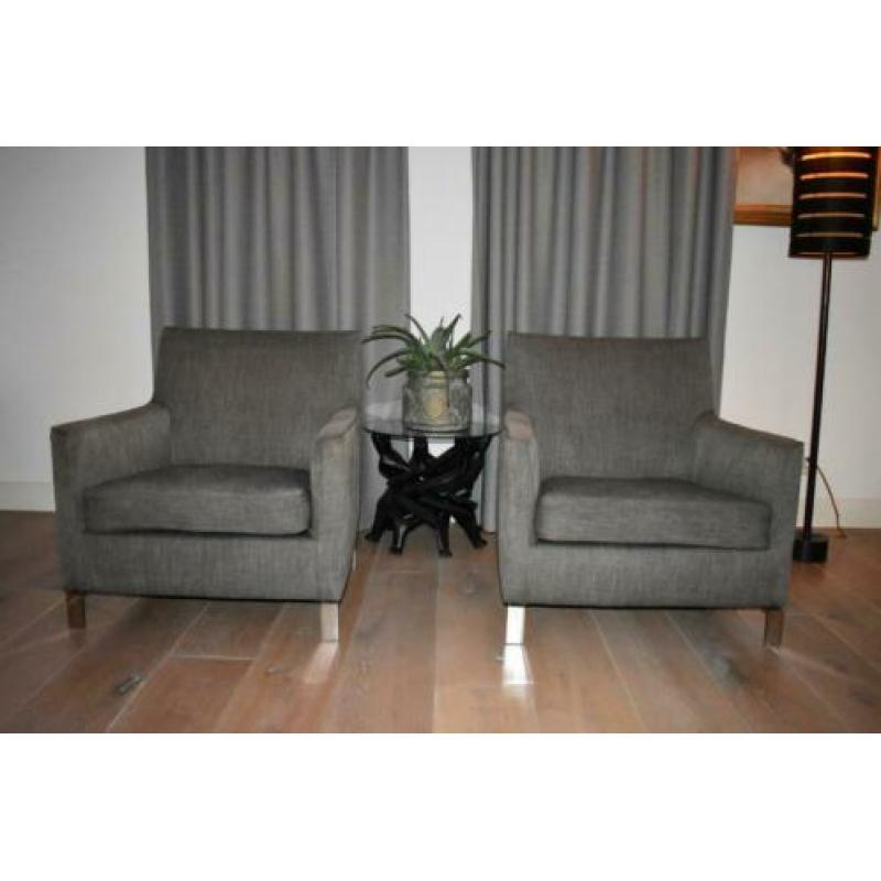 MOLTENI & C strakke design fauteuils, warm grijs stof / rvs