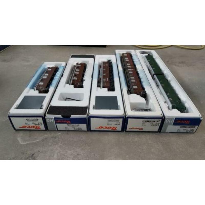 Roco 4 x BLS loc (Ae4/4 2x, Ae6/8, Ae8/8 en SBB Ae 6/14, all