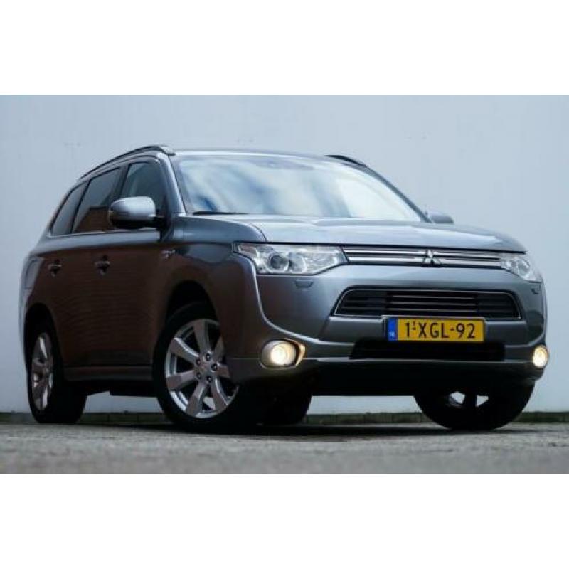 Mitsubishi Outlander 2.0 PHEV Executive Edition 2014 1e eige